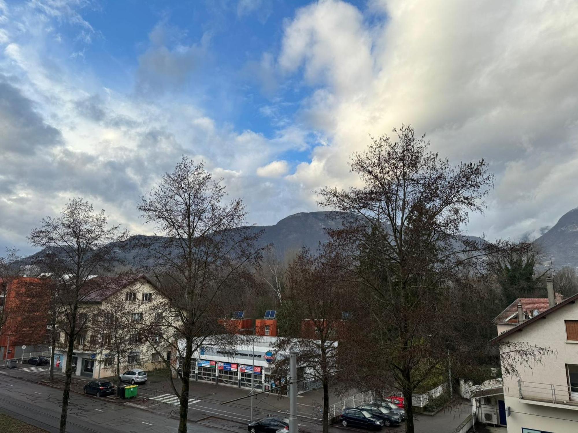 Appartement Proche Grenoble Centre Et Campus Saint-Martin-dʼHères Εξωτερικό φωτογραφία